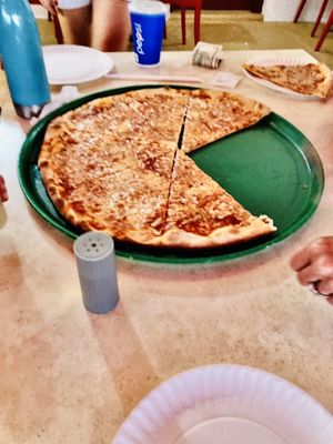 Mack's Pizza by null