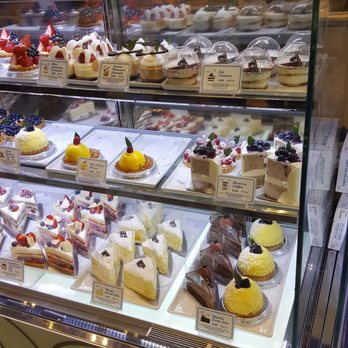 Paris Baguette - Bakeries Near Me - Edison, New Jersey Paris Baguette - Bakeries Near Me - Edison, New Jersey