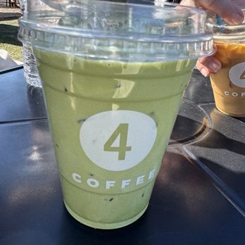 Fourtillfour - Matcha latte - Coffee & Tea Near Me - Scottsdale, Arizona