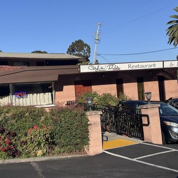 Cafe Villa - Front of restaurant - main entrance on the left, bar entrance to the right - Italian Near Me - San Rafael, California Cafe Villa - Front of restaurant - main entrance on the left, bar entrance to the right - Italian Near Me - San Rafael, California