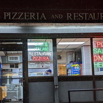 Gigi's Pizzeria & Restaurant - the front of the restaurant - Pizza Near Me - Yonkers, New York Gigi's Pizzeria & Restaurant - the front of the restaurant - Pizza Near Me - Yonkers, New York