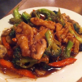 Saigon Cafe - Chicken and broccoli stir fry - Vietnamese Near Me - Decatur, Georgia Saigon Cafe - Chicken and broccoli stir fry - Vietnamese Near Me - Decatur, Georgia