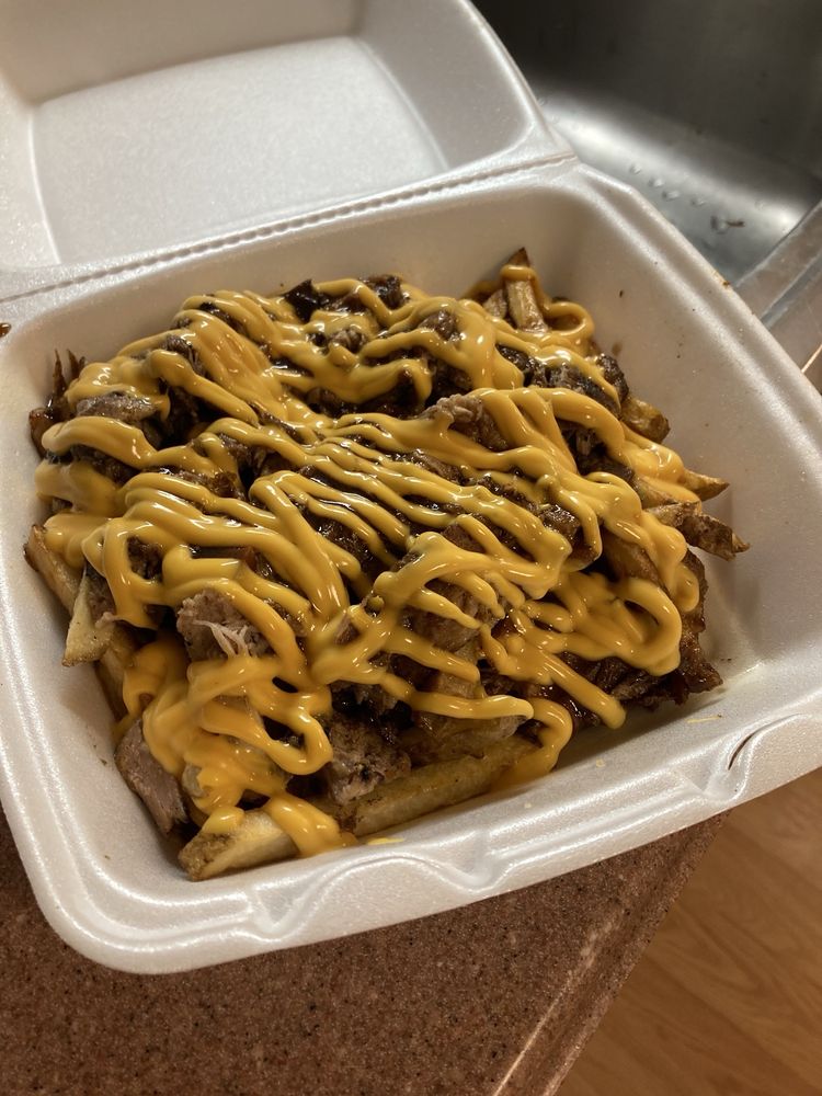 Richie's Jerk & BBQ Logo