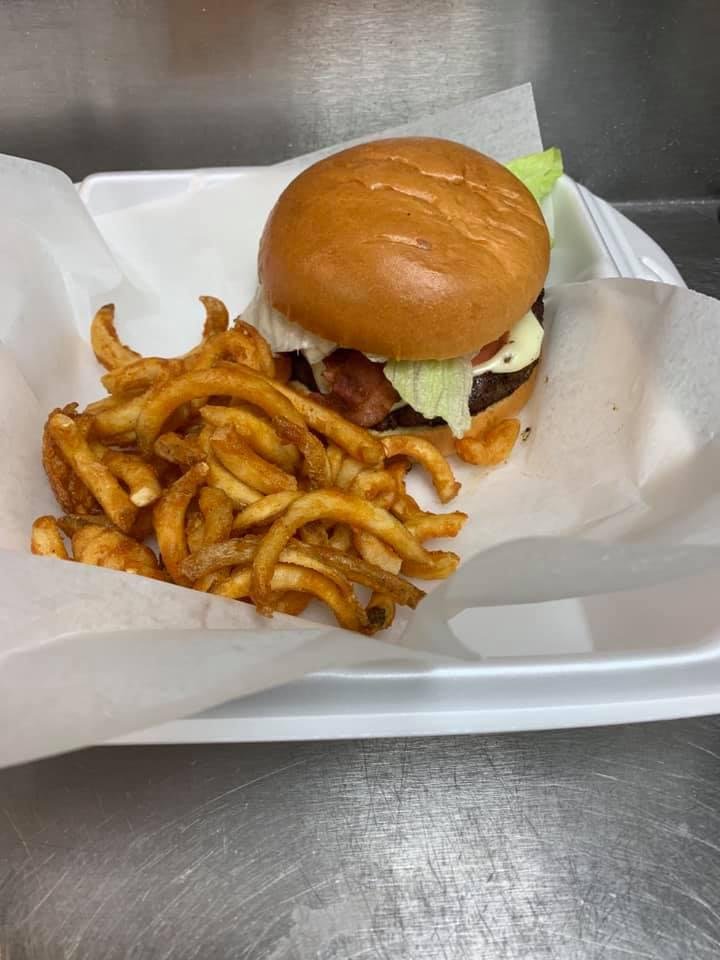 JOLLY’S Updated September 2024 10 Photos 874 S Fort Hood St