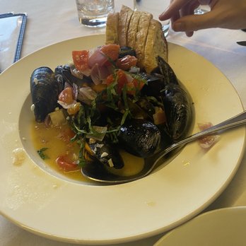 Bourbons Bistro - Prince Edward Island muscles - Southern Near Me - Louisville, Kentucky