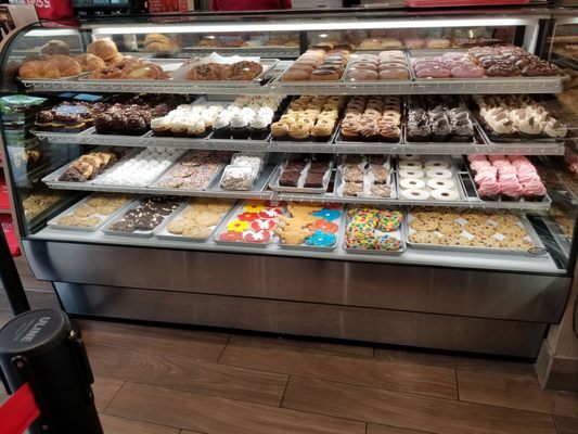 Carlo's Bake Shop by null