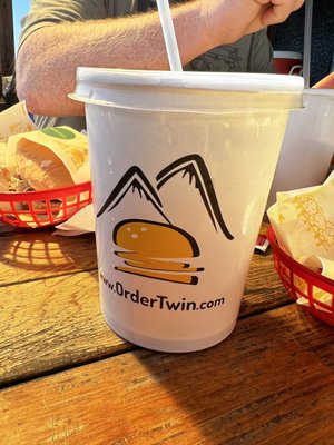 Twin Peaks Drive In by null