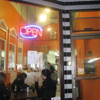 Emilia's Pizzeria - Pizza Near Me - Berkeley, California Emilia's Pizzeria - Pizza Near Me - Berkeley, California