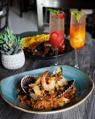 305 Peruvian Modern Cuisine by null