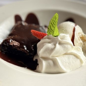 Canyon Grill - Amaretto Brownie - Seafood Near Me - Rising Fawn, Georgia