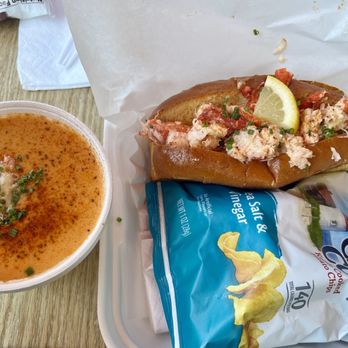 The Lobster Shack - 50/50 lobster bisque and clam chowder - Seafood Near Me - Laguna Niguel, California The Lobster Shack - 50/50 lobster bisque and clam chowder - Seafood Near Me - Laguna Niguel, California