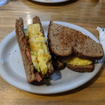 Notchtop - Veggie Breakfast Sandwich - Breakfast & Brunch Near Me - Estes Park, Colorado