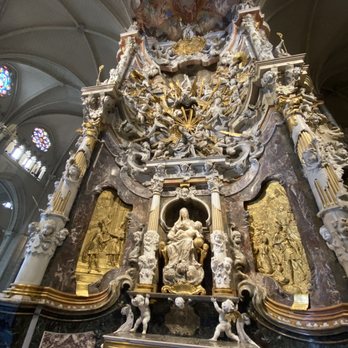 Catedral Santa María de Toledo - Churches Near Me - Toledo, TO