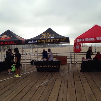 Santa Monica Classic - Hard Rock Cafe, New Years race & Santa Monica Christmas run race booths. - Races & Competitions Near Me - Los Angeles, California Santa Monica Classic - Hard Rock Cafe, New Years race & Santa Monica Christmas run race booths. - Races & Competitions Near Me - Los Angeles, California