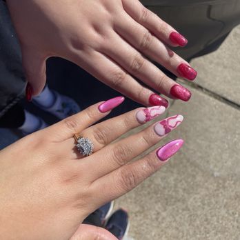 French Nails Luxury Spa & Bar - Acrylic full set & dip set - Nail Salons Near Me - Dallas, Texas