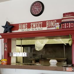 Home Sweet Home Cafe - Order Up!