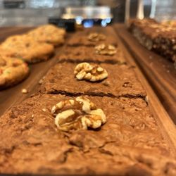 Martha's Country Bakery - Brownie Square