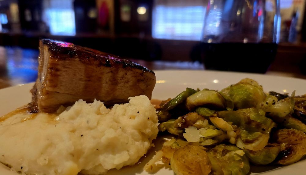 Social spots from Llywelyn's Pub