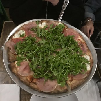 Juliana's - Special Pizza No . 4 (Tomato, Mozzarella, Arugula & Prosciutto) - Pizza Near Me - Brooklyn, New York Juliana's - Special Pizza No . 4 (Tomato, Mozzarella, Arugula & Prosciutto) - Pizza Near Me - Brooklyn, New York