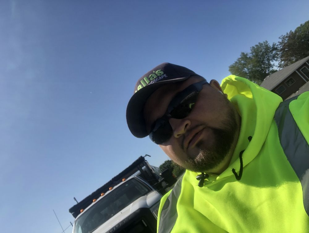 Slide of W&B Construction and Remodeling