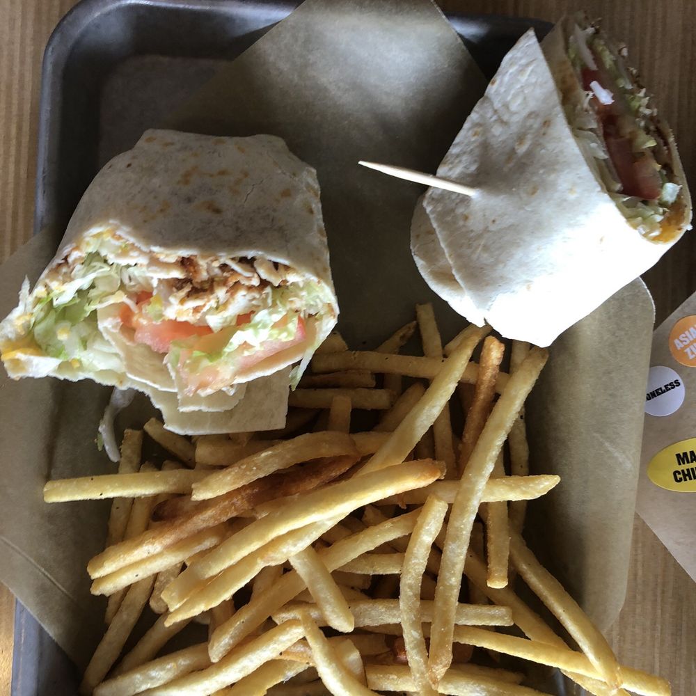 Buffalo Wild Wings - Grilled chicken wrap.. chicken was in bits and pieces - Chicken Wings Near Me - Hanover, Massachusetts Buffalo Wild Wings - Grilled chicken wrap.. chicken was in bits and pieces - Chicken Wings Near Me - Hanover, Massachusetts
