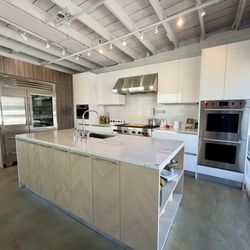Snyder Diamond - Luxury kitchen appliances and custom cabinetry displays at our Solana Beach showroom.