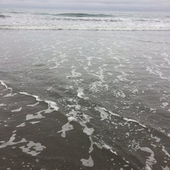 El Granada Beach - Brrrrr - Beaches Near Me - Half Moon Bay, California El Granada Beach - Brrrrr - Beaches Near Me - Half Moon Bay, California