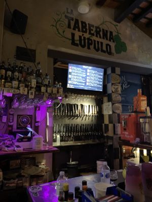 La Taberna Lúpulo by null