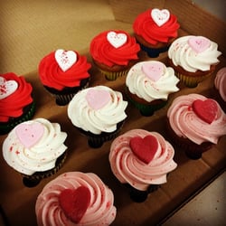 Rinkoff Bakeries - Valentine cupcakes