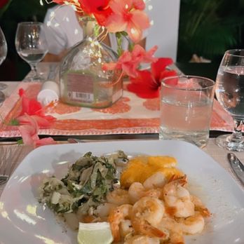 Shade & Travel - Dinner server in Jamaica - Travel Agents Near Me Shade & Travel - Dinner server in Jamaica - Travel Agents Near Me