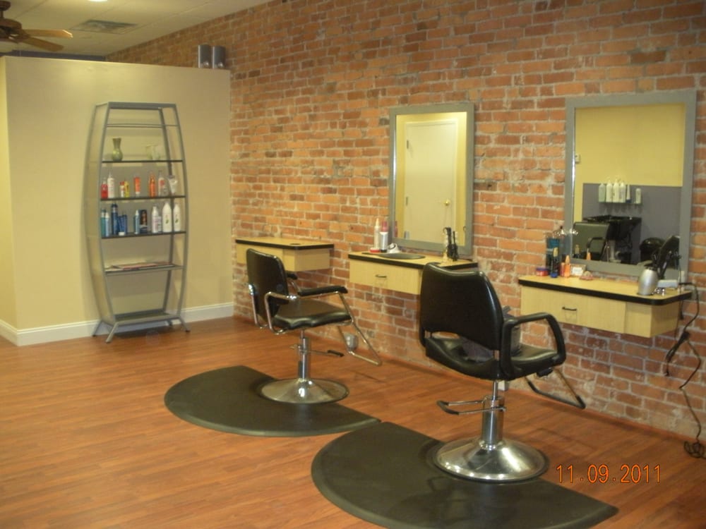 THE EDGE SALON 39 Water St, Quincy, Massachusetts Hair Salons
