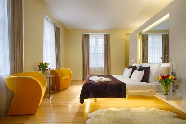 Three Storks by null