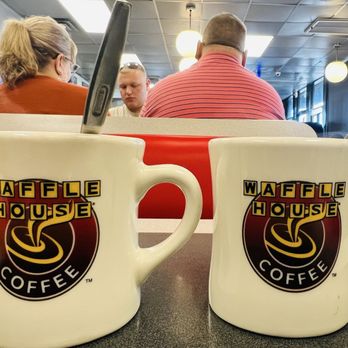 Waffle House - Breakfast & Brunch Near Me - Ft Lauderdale, Florida Waffle House - Breakfast & Brunch Near Me - Ft Lauderdale, Florida
