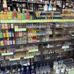 Goro's Liquor