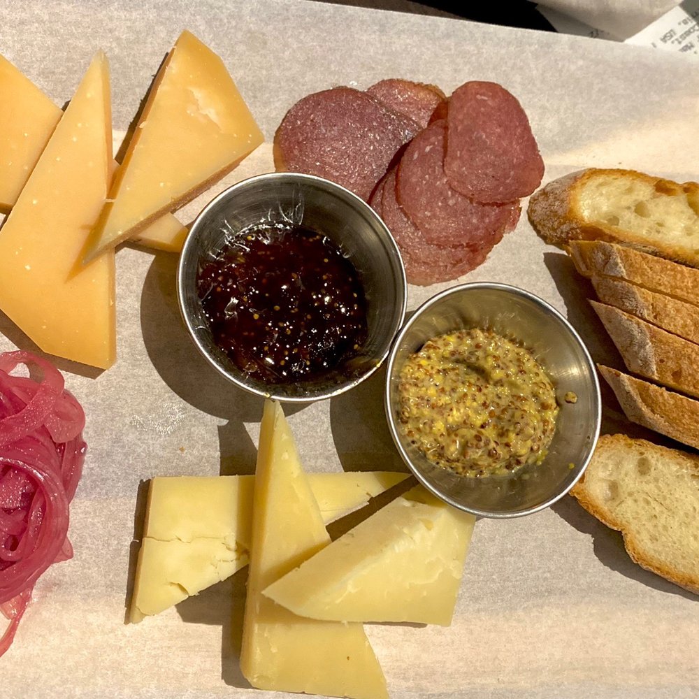 Versi Vino - Bresaola - beef Fromage D'Affinois Pecorino Toscano w/ bread, pickled onion and jam & chutney - Wine Bars Near Me - Maple Shade, New Jersey Versi Vino - Bresaola - beef Fromage D'Affinois Pecorino Toscano w/ bread, pickled onion and jam & chutney - Wine Bars Near Me - Maple Shade, New Jersey