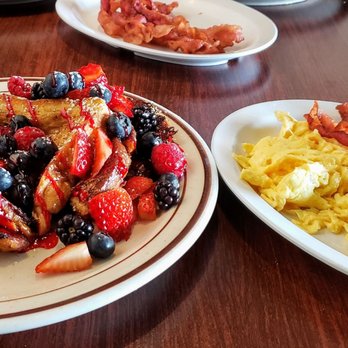 Mimosas Cafe - Berry French Toast = yum! - Breakfast & Brunch Near Me - San Jose, California Mimosas Cafe - Berry French Toast = yum! - Breakfast & Brunch Near Me - San Jose, California