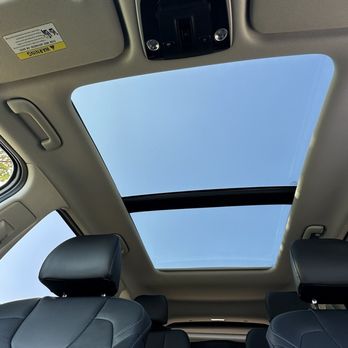 Renown Mobile Detailing - Auto Detailing Near Me - La Habra, California Renown Mobile Detailing - Auto Detailing Near Me - La Habra, California