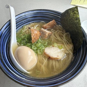 Oji Seichi - Chicken shio ramen - Ramen Near Me - Toronto, Ontario Oji Seichi - Chicken shio ramen - Ramen Near Me - Toronto, Ontario
