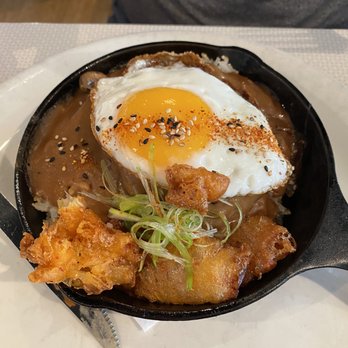 Koko Head Cafe - Koko Moco - Breakfast & Brunch Near Me - Honolulu, Hawaii