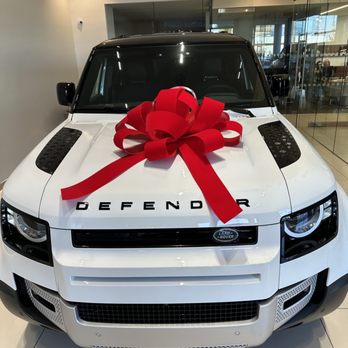 Land Rover Van Nuys - 2023 Defender Sold by Samie Shokory - Auto Repair Near Me - Van Nuys, California Land Rover Van Nuys - 2023 Defender Sold by Samie Shokory - Auto Repair Near Me - Van Nuys, California