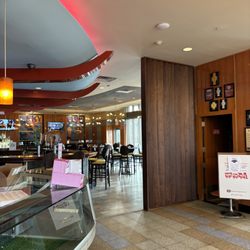 Skylark Diner - Lounge Area