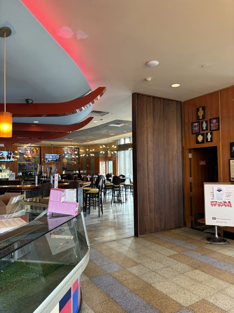 Skylark Diner
