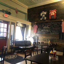 The581 - Entrance to great food!