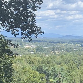 Saunders-Monticello Trail - Hiking Near Me - Charlottesville, Virginia Saunders-Monticello Trail - Hiking Near Me - Charlottesville, Virginia
