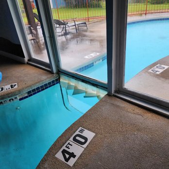 Don Q Inn - Hotels Near Me - Dodgeville, Wisconsin Don Q Inn - Hotels Near Me - Dodgeville, Wisconsin