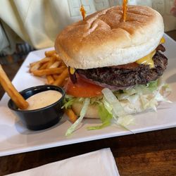 Burger City - Bacon Cheeseburger and Side