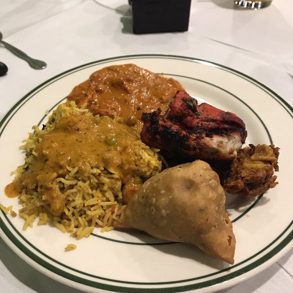 India Kitchen Tustin, CA - Samosa, veggie curry, and Chicken Tikka Masala. - Indian Near Me - Tustin, California