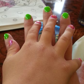 Paso Nails and Spa - My niece got the pink nails. Instead of the stereotypical white flowers, the kind young man made orange flowers. That's rad! - Waxing Near Me - Paso Robles, California Paso Nails and Spa - My niece got the pink nails. Instead of the stereotypical white flowers, the kind young man made orange flowers. That's rad! - Waxing Near Me - Paso Robles, California
