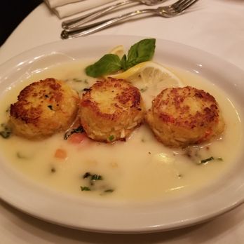 Hy's Steak House - Crab cakes - Steakhouses Near Me - Honolulu, Hawaii Hy's Steak House - Crab cakes - Steakhouses Near Me - Honolulu, Hawaii