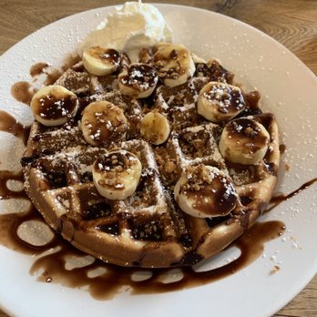 Aloha Kitchen - Banana waffle - Breakfast & Brunch Near Me - Honolulu, Hawaii